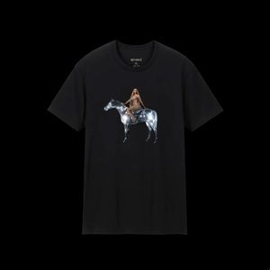 NEW IN BOX Beyonce Renaissance Box Set